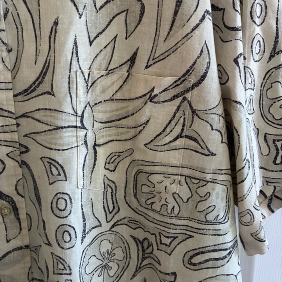 Reyn Spooner Men's XXL Hawaiian Short Sleeve Button-Up - Picture 4 of 6